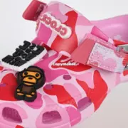 【預售】A Bathing Ape BAPE x Crocs Classic Clog 猿人聯名迷彩 洞洞鞋休閒鞋涼鞋拖鞋：圖片 36