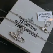 【現貨】Viv1enne Westwood mini bas relief pendant 滿鑽星球浮雕 項鍊吊墜：圖片 5
