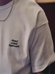 【預售】WTAPS 25SS LIM/SS/COTTON 毛邊剪裁 刺繡字母 素色短袖T恤：圖片 2