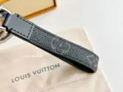 1V 22FW Monogram Logo 經典花紋 鑰匙圈 鑰匙扣：圖片 8