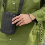 【預售】【原廠】BV家 Intrecciato編織 NAPPA 頭層牛皮 手機包單肩包側背包小包 黑色：圖片 6