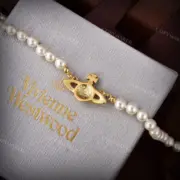 【現貨】Viv1enne Westwood mini bas relief choker 帶鑽星球浮雕 珍珠項鍊頸鍊：圖片 9