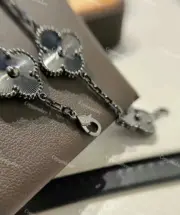 VCA 梵克雅* Alhambra 四葉草 限定款 全黑黑魂黑武士 雷射 手環 手鍊 V金：圖片 7