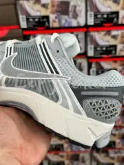 【預售】NK Zoom Vomero 5 灰白 米灰 休閒鞋 運動鞋 FD9919-001：圖片 16