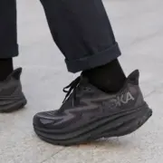 【現貨】【福利回饋】HOKA ONE ONE Clifton 9 減震機能 運動鞋 休閒鞋：圖片 4