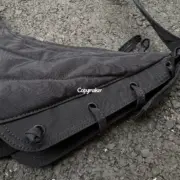 【現貨】【過驗】LEMAIRE Soft Game Crossbody Bag 尼龍 牛角包流浪包可頌包側背包斜背包 小號：圖片 7