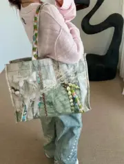 【現貨】【福利回饋】Acne Studios 25SS 蕾絲珍珠鍊條3D印花 托特包手提包單肩包：圖片 5