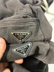 【預售】PRA 24FW 素色簡約 三角標小logo 水洗黑棕色 牛仔褲工裝褲長褲 絲光長絨棉：圖片 16