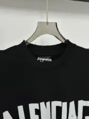 【現貨】巴黎 BLC 24SS 秀款 膠帶 繃帶logo 水洗做舊 破壞 短袖T恤 黑色：圖片 7