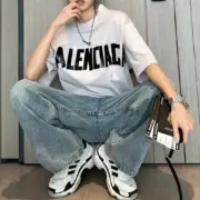 巴黎 BLC 24SS 秀款 膠帶 繃帶logo 水洗做舊 破壞 短袖T恤 石灰白：圖片 2