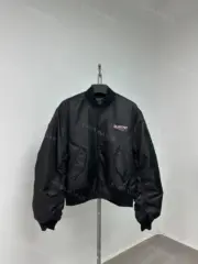 巴黎 BLC 23FW 可樂波浪經典logo 尼龍鋪棉 飛行夾克外套 廓型 MA-1：圖片 18