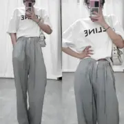 CELIN 24SS 經典 字母LOGO印花 簡約素色 短袖T恤：圖片 8