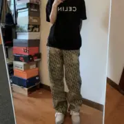 CELIN 24SS 經典 字母LOGO印花 簡約素色 短袖T恤：圖片 10