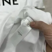 CELIN 24SS 經典 字母LOGO印花 簡約素色 短袖T恤：圖片 29