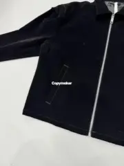 【預售】【原廠】PRA 25SS 天鵝絨 原廠三角標logo 簡約 拉鍊夾克外套 黑色 短寬版型：圖片 10