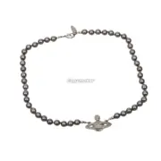 【現貨】Viv1enne Westwood mini bas relief choker 帶鑽星球浮雕 珍珠項鍊頸鍊 槍灰色：圖片 3