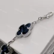 VCA 梵克雅* Alhambra 四葉草 限定款 彼得石 雷射 手環 手鍊 V金：圖片 9