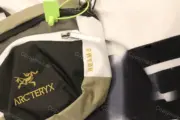 【現貨】ARC'TERYX x BEAMS Beta Lt 拼色 始祖鳥 鳥牌 聯名 斜背包側背包腰包小包：圖片 12