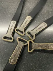 【現貨】【過驗】巴黎 BLC 25SS 秀款 黃銅做舊開瓶器開罐器頭層牛皮 皮帶腰帶 140cm：圖片 5