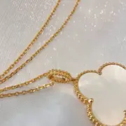 VCA 梵克雅* Alhambra 四葉草 貝母 瑪瑙 孔雀石 雷射 項鍊掛飾 V金：圖片 28