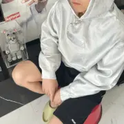 【預售】SUP x MM6 24SS 聯名款 Box logo Hoodie bogo 刷漆工藝鋁箔帽T帽踢連帽衛衣：圖片 7