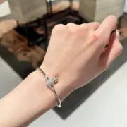 【現貨】Viv1enne Westwood 西太后土星 滿鑽浮雕星球 手鐲手環手飾 黃銅 鋯石鑽：圖片 4