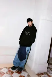 巴黎 BLC 22FW 秀款 XXXL 水洗褪色 下擺內搭 刺繡帽T連帽衛衣 3XL 杰倫同款：圖片 6