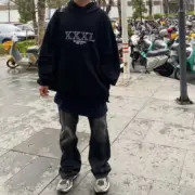 巴黎 BLC 22FW 秀款 XXXL 水洗褪色 下擺內搭 刺繡帽T連帽衛衣 3XL 杰倫同款：圖片 8