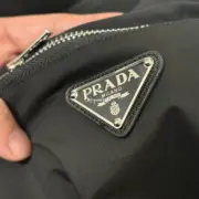 【現貨】【全套包裝】PRA 24FW 簡約素色 三角標logo 長袖襯衫夾克 黑色：圖片 7