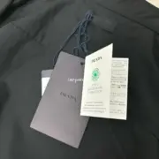 【現貨】【全套包裝】PRA 24FW 簡約素色 三角標logo 長袖襯衫夾克 黑色：圖片 10