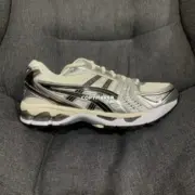 【預售】Asics Gel-Kayano 14 黑白銀 Y2K復古 跑步鞋 休閒鞋 1201A019-108：圖片 7