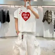 【預售】1V 25SS Nigo 時尚週秀款 員工限定 正面愛心字母 背面小logo 短袖T恤：圖片 3