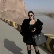 【現貨】【過驗】D1OR 19SS 方形太陽眼鏡 墨鏡 金框藍色鏡片 鏡框 CD 周揚青同款：圖片 5