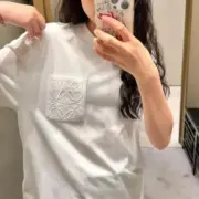 【現貨】LOWE 25SS 口袋刺繡 經典幾何logo 短袖T恤 黑色/白色：圖片 8