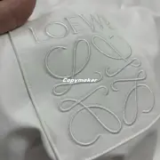 【現貨】LOWE 25SS 口袋刺繡 經典幾何logo 短袖T恤 黑色/白色：圖片 16