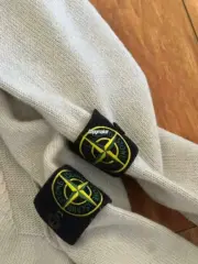 【現貨】STONE ISLAND 25FW 素色簡約 羊毛混紡 毛衣衛衣大學T長袖 石頭島 黑/白：圖片 7