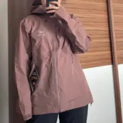 ARC'TERYX Beta Lt 始祖鳥 鳥牌 六代 防風防水衝鋒衣 夾克 女款 貝栗粉：圖片 2