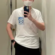 LOWE 22FW Anagram T-shirt 經典刺繡幾何渲染 印花假口袋 短袖T恤：圖片 11