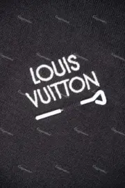 1V 22FW 素色 刺繡小Logo字母別針 短袖 T恤 毛衣短袖 針織短袖：圖片 7