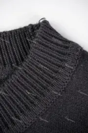 1V 22FW 素色 刺繡小Logo字母別針 短袖 T恤 毛衣短袖 針織短袖：圖片 9