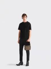 【原廠面料】PRA 24SS 素色簡約 絲光棉抗皺 小logo字母 短袖T恤 二色：圖片 4