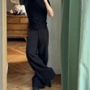 【預售】lululemon 25SS 小標logo 簡約素色 純棉長褲棉褲休閒褲 黑色/灰色：圖片 2