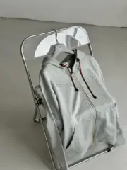 夾克M1U M1U 24FW 繆繆 字母Logo貼布刺繡抽繩 連帽外套 灰色：圖片 9