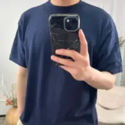 【現貨】1V 25SS 袖子提花壓紋 經典字母logo 簡約素色 短袖 T恤 深藍/白色：圖片 5