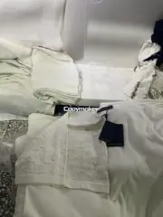 【現貨】1V 25SS 袖子提花壓紋 經典字母logo 簡約素色 短袖 T恤 深藍/白色：圖片 7