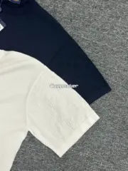 【現貨】1V 25SS 袖子提花壓紋 經典字母logo 簡約素色 短袖 T恤 深藍/白色：圖片 10