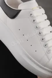 【預售】Alexander McQueen 亞歷山大 麥昆 經典 黑白皮尾 絨尾 小白鞋 板鞋：圖片 28