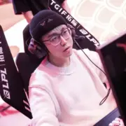 【福利回饋】1V 23FW 經典logo刺繡 素色全黑黑魂 羊毛混紡 針織 毛帽冷帽帽子：圖片 3