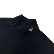 PRA 23FW 素色簡約 三角標小logo 鐵牌 高領長袖T恤 打底衫 內搭：圖片 8