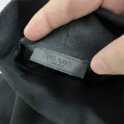 PRA 23FW 素色簡約 三角標小logo 鐵牌 高領長袖T恤 打底衫 內搭：圖片 16